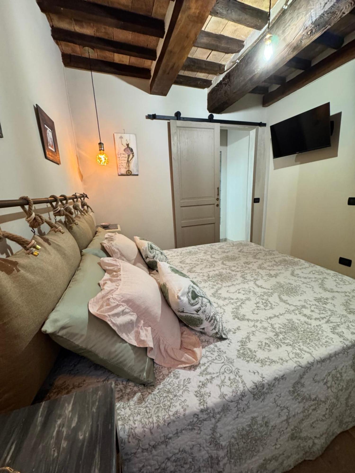 ホテル Sforza House アックアペンデンテ エクステリア 写真