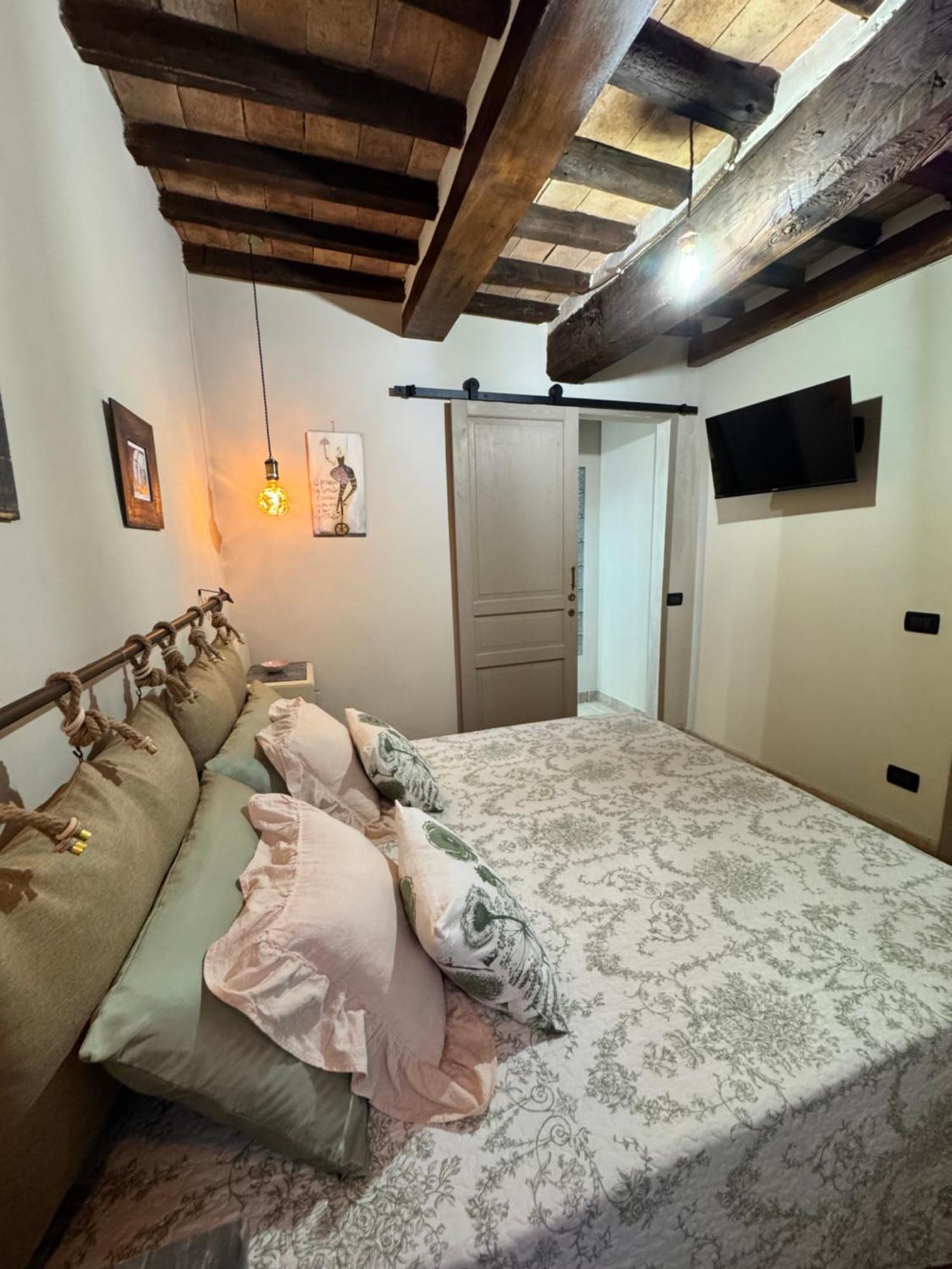 ホテル Sforza House アックアペンデンテ エクステリア 写真